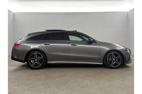 Mercedes-Benz CLA-Klasse 180 AMG Pano LED Sfeerverl. Camera Memory Carplay Virtual Clima Cruise Navi PDC 18''LMV