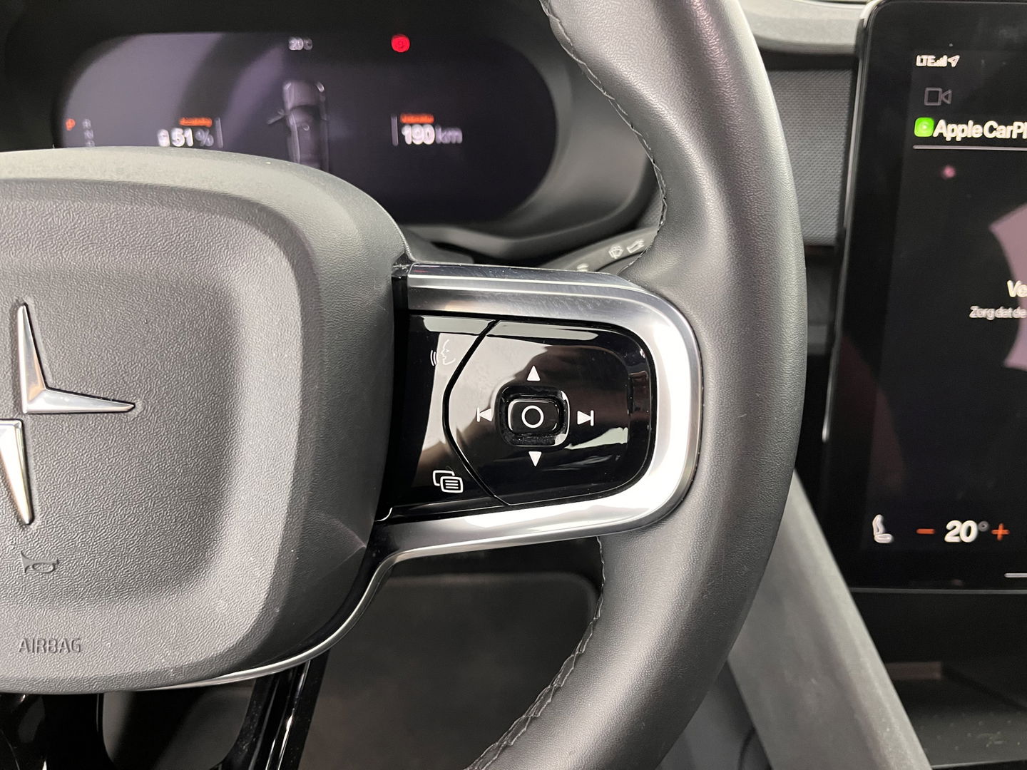 Polestar 2 Long Range Dual Motor Launch Edition 78kWh [ 3-Fase ] (INCL.BTW) *NAVI-FULLMAP | FULL-LED | KEYLESS | TOP-VIEW | LANE-ASSIST | DIGI-COCKPIT | CARPLAY | DAB+ | COMFORT-SEATS | ECC | PDC | 20''ALU*