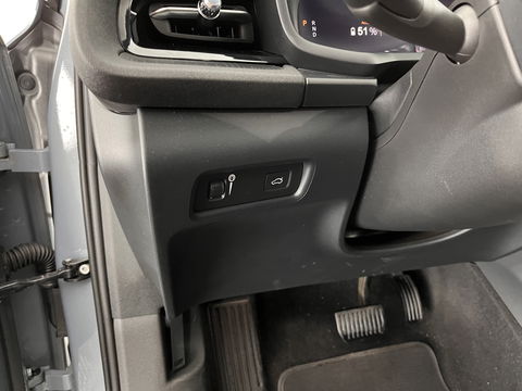 Polestar 2 Long Range Dual Motor Launch Edition 78kWh [ 3-Fase ] (INCL.BTW) *NAVI-FULLMAP | FULL-LED | KEYLESS | TOP-VIEW | LANE-ASSIST | DIGI-COCKPIT | CARPLAY | DAB+ | COMFORT-SEATS | ECC | PDC | 20''ALU*