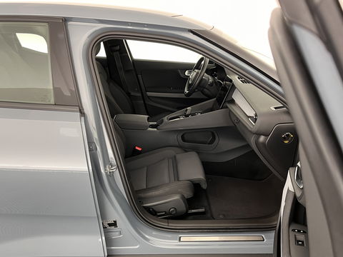 Polestar 2 Long Range Dual Motor Launch Edition 78kWh [ 3-Fase ] (INCL.BTW) *NAVI-FULLMAP | FULL-LED | KEYLESS | TOP-VIEW | LANE-ASSIST | DIGI-COCKPIT | CARPLAY | DAB+ | COMFORT-SEATS | ECC | PDC | 20''ALU*