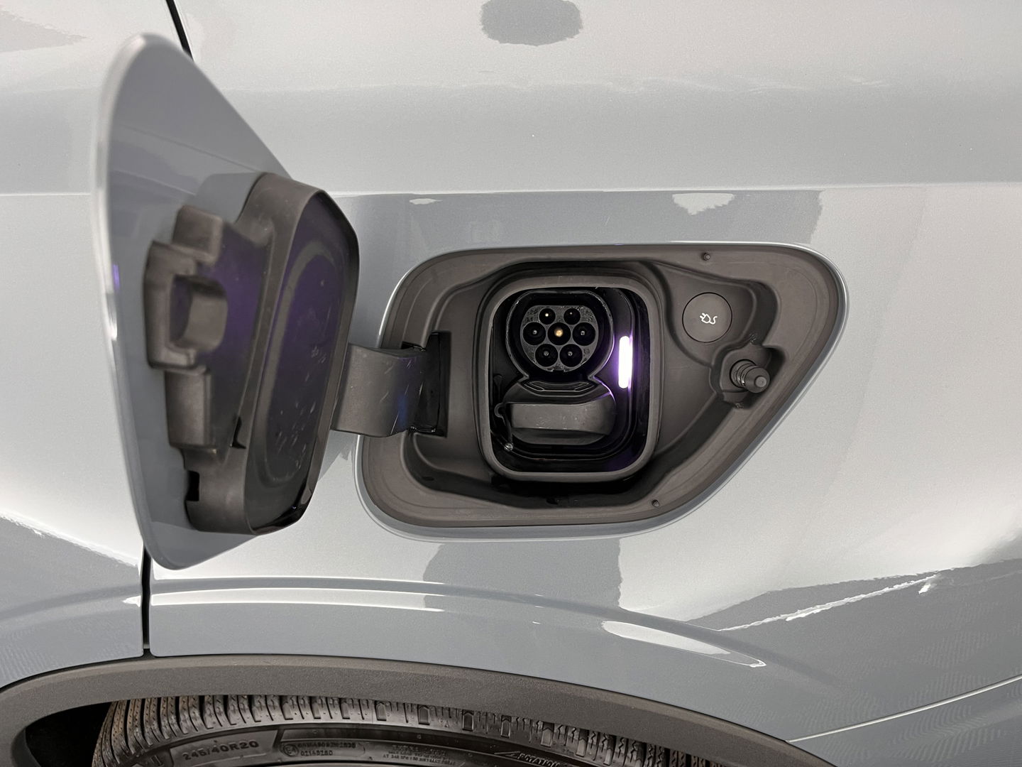 Polestar 2 Long Range Dual Motor Launch Edition 78kWh [ 3-Fase ] (INCL.BTW) *NAVI-FULLMAP | FULL-LED | KEYLESS | TOP-VIEW | LANE-ASSIST | DIGI-COCKPIT | CARPLAY | DAB+ | COMFORT-SEATS | ECC | PDC | 20''ALU*