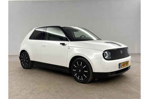 Honda Honda-E Advance 154PK Elektrisch 360Camera LED Pano Widescreen Zijcamera Spiegel Cruise Carplay Clima 17"LMV Navi PDC