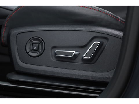Audi Q6 e-tron qauttro S edition 100kwh | Pano | Luchtvering | B&O | Kuipstoelen | HUD | Massage | RS Wielen