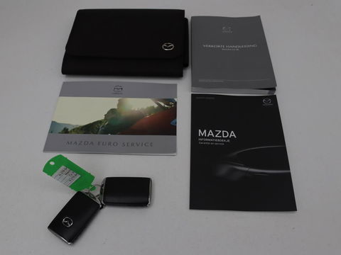 Mazda CX-30 2.0 SkyActive-G Comfort | 18.300km NAP | Trekhaak | Stoel & stuurverwarming | Head-Up | Adaptive cruise | Carplay | Keyless | Full LED