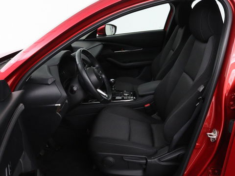 Mazda CX-30 2.0 SkyActive-G Comfort | 18.300km NAP | Trekhaak | Stoel & stuurverwarming | Head-Up | Adaptive cruise | Carplay | Keyless | Full LED