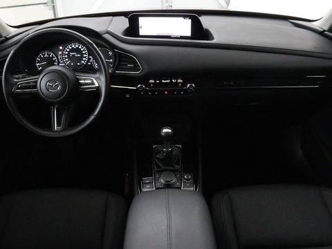 Mazda CX-30 2.0 SkyActive-G Comfort | 18.300km NAP | Trekhaak | Stoel & stuurverwarming | Head-Up | Adaptive cruise | Carplay | Keyless | Full LED