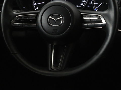 Mazda CX-30 2.0 SkyActive-G Comfort | 18.300km NAP | Trekhaak | Stoel & stuurverwarming | Head-Up | Adaptive cruise | Carplay | Keyless | Full LED