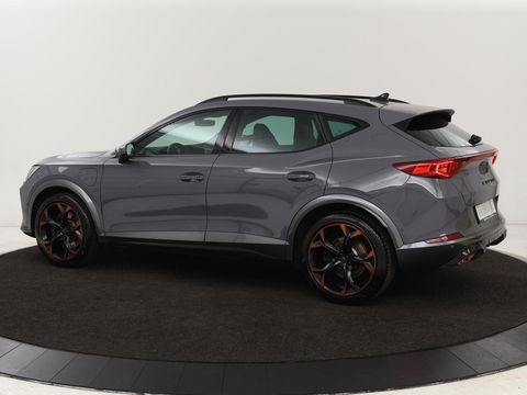CUPRA Formentor 1.4 e-Hybrid VZ | 245pk | Stoel & stuurverwarming | Carplay | Camera | Adaptive cruise | Navigatie | Sfeerverlichting | Keyless | Full LED | PHEV