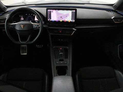 CUPRA Formentor 1.4 e-Hybrid VZ | 245pk | Stoel & stuurverwarming | Carplay | Camera | Adaptive cruise | Navigatie | Sfeerverlichting | Keyless | Full LED | PHEV