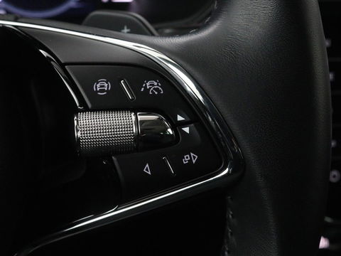 Škoda Superb 1.4 TSI iV Business Edition Plus | Panoramadak | Stoelverwarming | Leder/Alcantara | Adaptive cruise | 360 camera | Massage | Memory | Navigatie | Carplay | Achterbankverwarming | Canton | PHEV