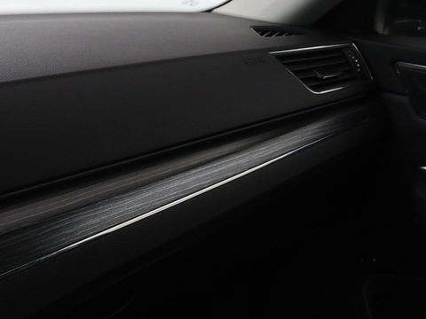 Škoda Superb 1.4 TSI iV Business Edition Plus | Panoramadak | Stoelverwarming | Leder/Alcantara | Adaptive cruise | 360 camera | Massage | Memory | Navigatie | Carplay | Achterbankverwarming | Canton | PHEV