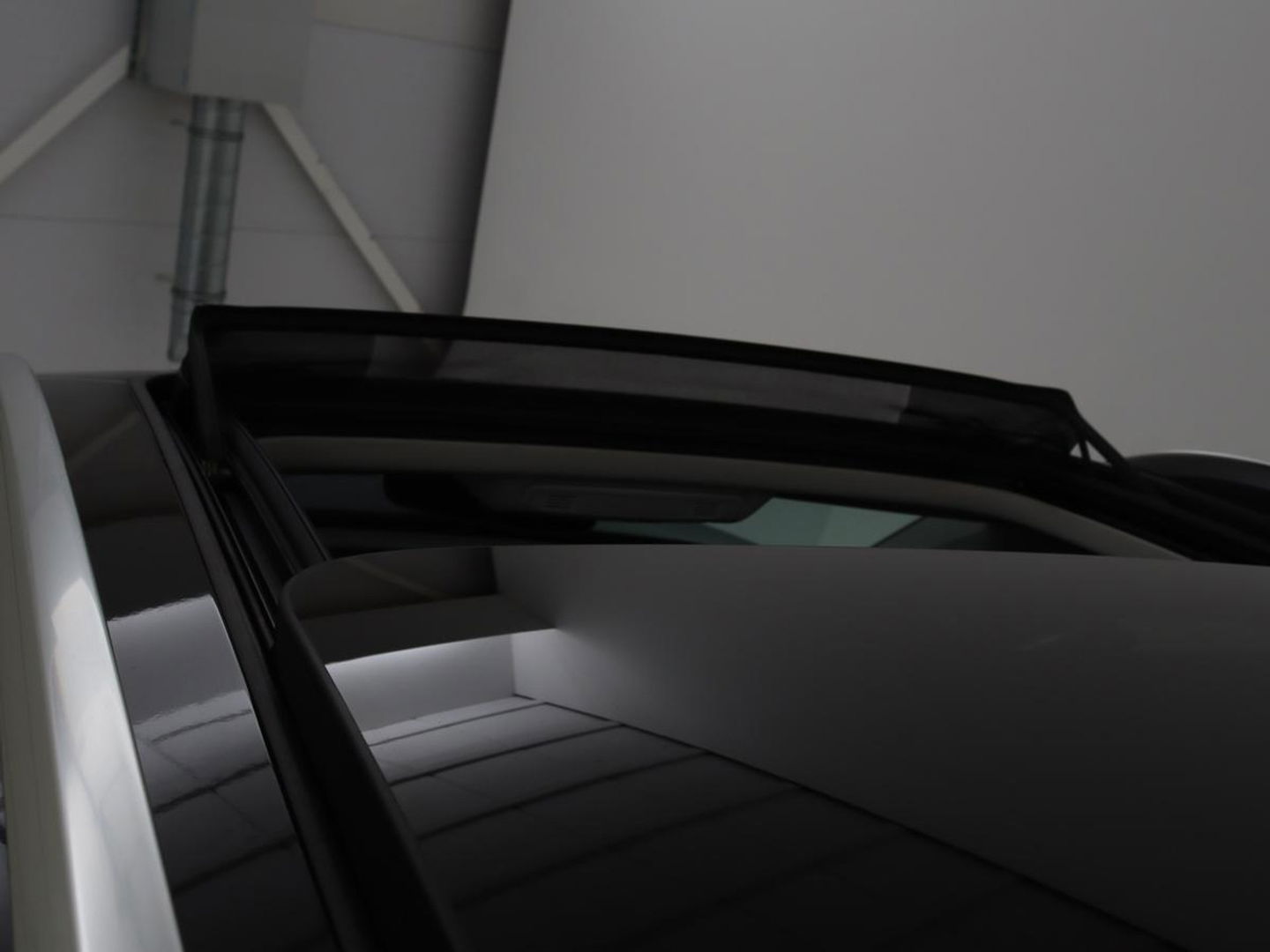 Škoda Superb 1.4 TSI iV Business Edition Plus | Panoramadak | Stoelverwarming | Leder/Alcantara | Adaptive cruise | 360 camera | Massage | Memory | Navigatie | Carplay | Achterbankverwarming | Canton | PHEV