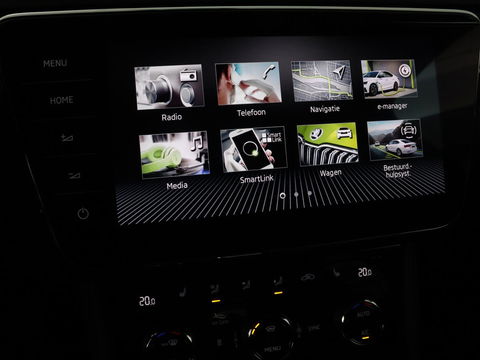 Škoda Superb 1.4 TSI iV Business Edition Plus | Panoramadak | Stoelverwarming | Leder/Alcantara | Adaptive cruise | 360 camera | Massage | Memory | Navigatie | Carplay | Achterbankverwarming | Canton | PHEV