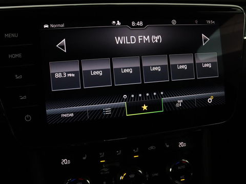 Škoda Superb 1.4 TSI iV Business Edition Plus | Panoramadak | Stoelverwarming | Leder/Alcantara | Adaptive cruise | 360 camera | Massage | Memory | Navigatie | Carplay | Achterbankverwarming | Canton | PHEV