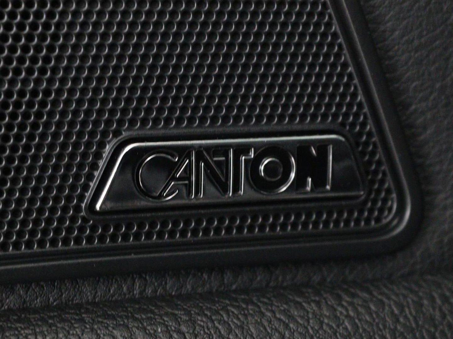 Škoda Superb 1.4 TSI iV Business Edition Plus | Panoramadak | Stoelverwarming | Leder/Alcantara | Adaptive cruise | 360 camera | Massage | Memory | Navigatie | Carplay | Achterbankverwarming | Canton | PHEV