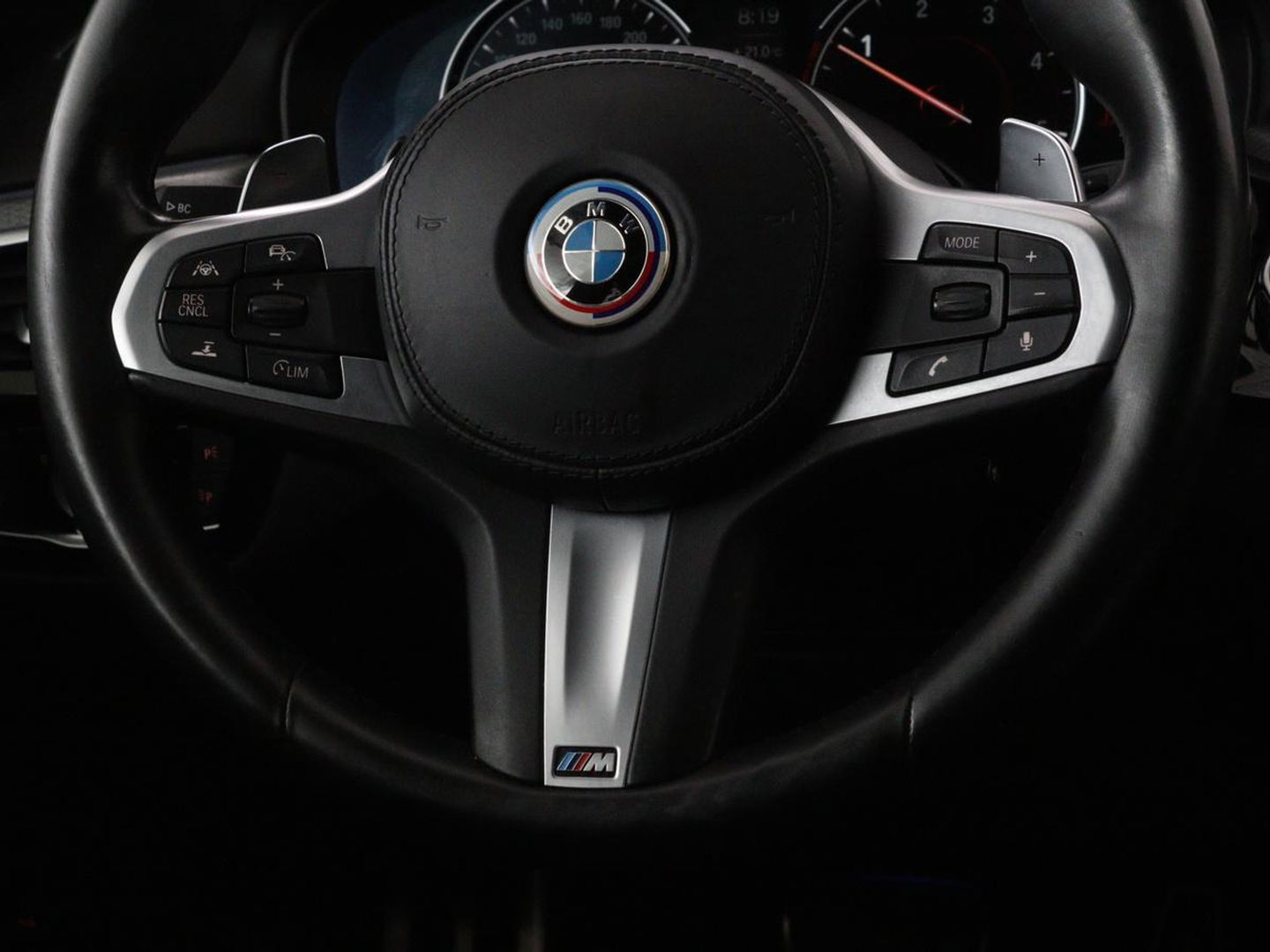 BMW 5 Serie 540d xDrive M Sport | Panoramadak | Head-Up | Adaptive cruise | Carplay | Alcantara | Harman/Kardon | Stoelverwarming | Trekhaak | Sfeerverlichting