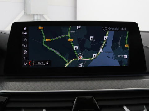 BMW 5 Serie 540d xDrive M Sport | Panoramadak | Head-Up | Adaptive cruise | Carplay | Alcantara | Harman/Kardon | Stoelverwarming | Trekhaak | Sfeerverlichting