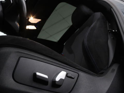BMW 5 Serie 540d xDrive M Sport | Panoramadak | Head-Up | Adaptive cruise | Carplay | Alcantara | Harman/Kardon | Stoelverwarming | Trekhaak | Sfeerverlichting