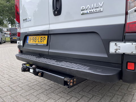 Iveco Daily 35S14V 2.3 Himatic automaat L4H2 / laadruimte 470cm lang ! / vaste prijs rijklaar € 23.950 ex btw / lease vanaf € 391 / trekhaak 3500 kg / cruise en climate control / 270 graden achterdeuren
