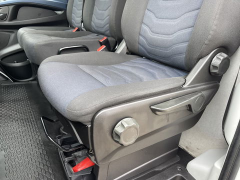 Iveco Daily 35S14V 2.3 Himatic automaat L4H2 / laadruimte 470cm lang ! / vaste prijs rijklaar € 23.950 ex btw / lease vanaf € 391 / trekhaak 3500 kg / cruise en climate control / 270 graden achterdeuren