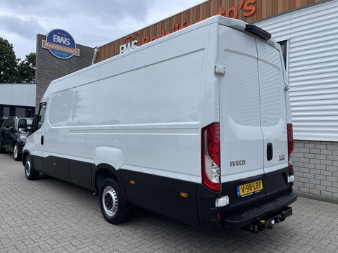 Iveco Daily 35S14V 2.3 Himatic automaat L4H2 / laadruimte 470cm lang ! / vaste prijs rijklaar € 23.950 ex btw / lease vanaf € 391 / trekhaak 3500 kg / cruise en climate control / 270 graden achterdeuren