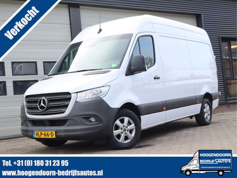 Mercedes-Benz Sprinter 315 CDI Automaat L2H2 RWD - Camera - Navi - MBUX - LM