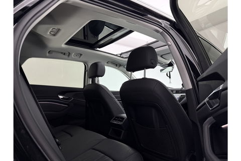 Audi e-tron 50 Quattro Launch edition plus 71 kWh 313PK Pano LED Virtual Memory Carplay Clima Cruise Navi PDC 20''LMV
