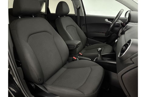 Audi A1 1.0 TFSI S-line Airco Cruise Navigatie 17"LMV