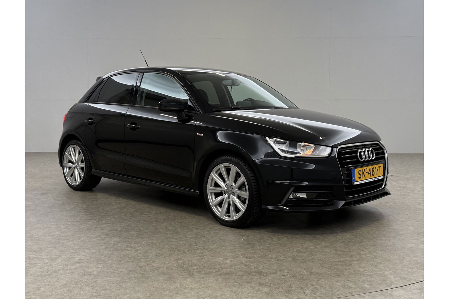 Audi A1 1.0 TFSI S-line Airco Cruise Navigatie 17"LMV