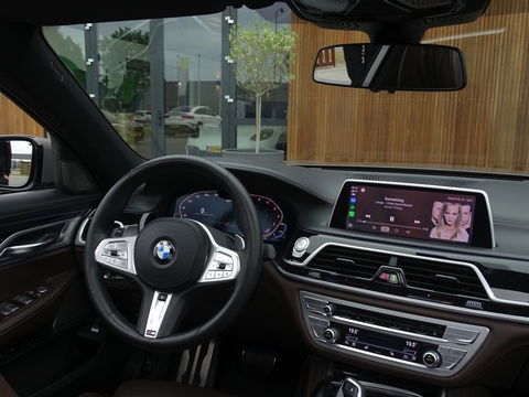 BMW 7 Serie 745e High Executive 394PK M-Individual / laser / 360° / VIP *NAP