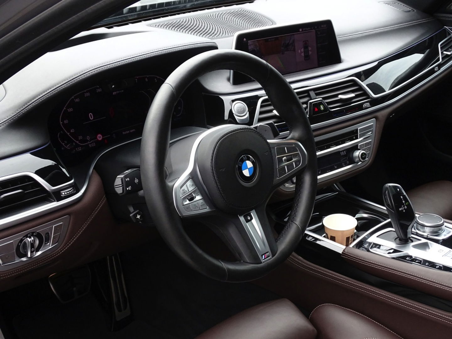 BMW 7 Serie 745e High Executive 394PK M-Individual / laser / 360° / VIP *NAP