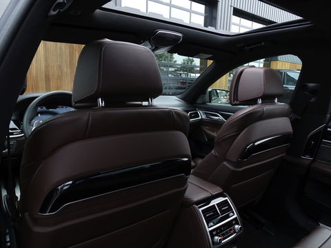 BMW 7 Serie 745e High Executive 394PK M-Individual / laser / 360° / VIP *NAP