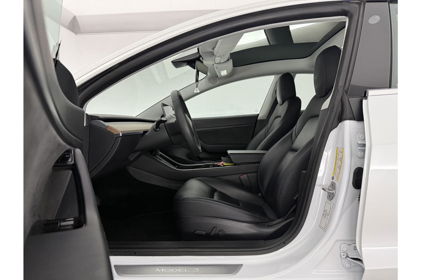 Tesla Model 3 Standard RWD Plus 60 kWh 238PK Autopilot Camera LED Pano Memory Clima Cruise Navi PDC 18''LMV