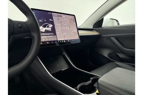 Tesla Model 3 Standard RWD Plus 60 kWh 238PK Autopilot Camera LED Pano Memory Clima Cruise Navi PDC 18''LMV