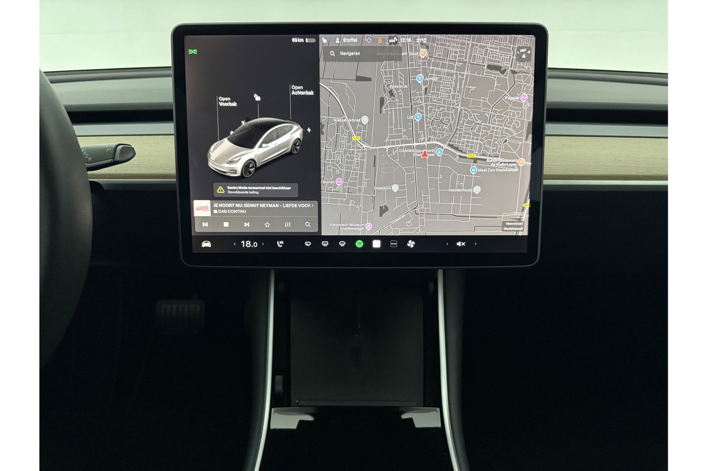 Tesla Model 3 Standard RWD Plus 60 kWh 238PK Autopilot Camera LED Pano Memory Clima Cruise Navi PDC 18''LMV