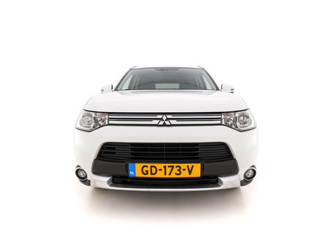 Mitsubishi Outlander 2.0 PHEV Business Edition X-Line AWD Aut. *NAVI-FULLMAP | LEATHER-FABRIC | COMFORT-SEATS | CAMERA | ECC | KEYLESS | SHIFT-PADDLES | TOWBAR | 16"ALU*