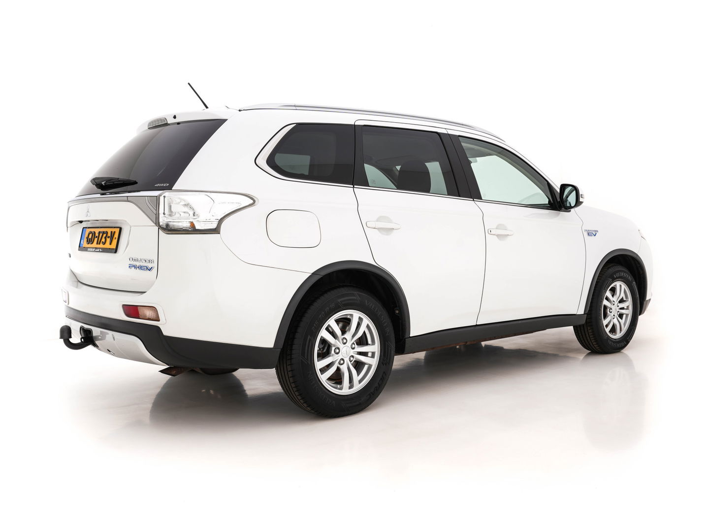Mitsubishi Outlander 2.0 PHEV Business Edition X-Line AWD Aut. *NAVI-FULLMAP | LEATHER-FABRIC | COMFORT-SEATS | CAMERA | ECC | KEYLESS | SHIFT-PADDLES | TOWBAR | 16"ALU*