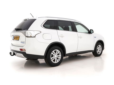 Mitsubishi Outlander 2.0 PHEV Business Edition X-Line AWD Aut. *NAVI-FULLMAP | LEATHER-FABRIC | COMFORT-SEATS | CAMERA | ECC | KEYLESS | SHIFT-PADDLES | TOWBAR | 16"ALU*