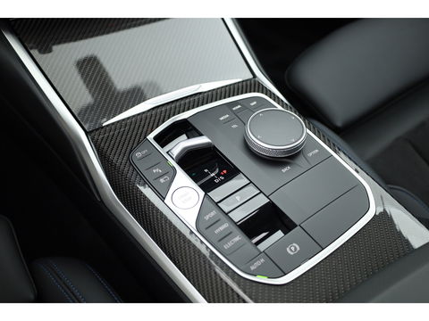 BMW 3 Serie Touring 330e M Sport | Pano | HUD | Carbon int. | 19'' | Adapt. Cruise | Elek. Stoelen