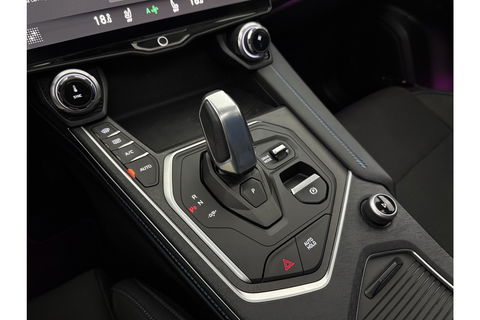 Lynk Co 01 1.5 Hybride 360Camera Pano ACC Sfeerverl. LED Memory Carplay Clima Navi Virtual 20"LMV