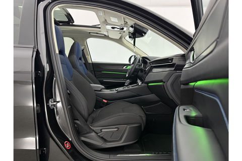 Lynk Co 01 1.5 Hybride 360Camera Pano ACC Sfeerverl. LED Memory Carplay Clima Navi Virtual 20"LMV