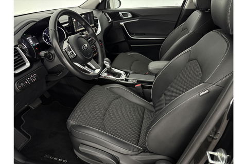 Kia Xceed 1.6 GDi PHEV ExecutiveLine 165PK Camera Carplay LED Cruise Clima Navigatie 16"LMV Parkeersensoren