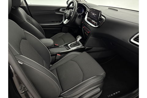 Kia Xceed 1.6 GDi PHEV ExecutiveLine 165PK Camera Carplay LED Cruise Clima Navigatie 16"LMV Parkeersensoren