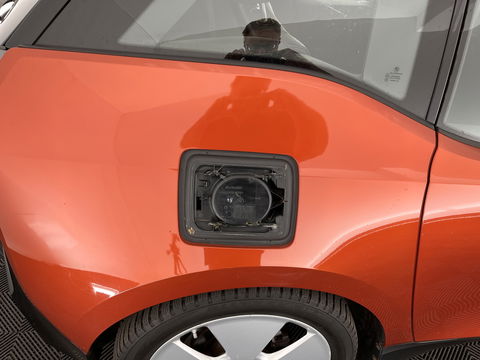 BMW i3 Range Extender Comfort Advance Aut.*LUXURY-LEATHER | NAVI-FULLMAP | CAMERA | HEATED-COMFORTSEATS | LANE-ASSIST | CCS-FASTLOADER | ADAPTIVE-CRUISE | ECC | DIGI-COCKPIT | PDC | 20''ALU*