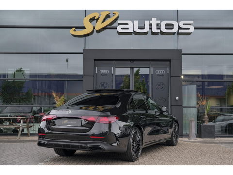 Mercedes-Benz E-Klasse E300e AMG 313pk Hybrid Panoramadak Hyperscreen Burmester 4D Night pakket NLauto NIEUW NIEUW NIEUW!!!
