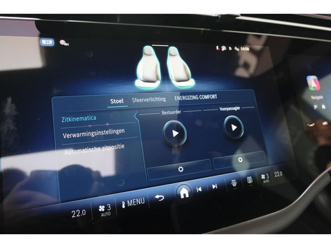 Mercedes-Benz E-Klasse E300e AMG 313pk Hybrid Panoramadak Hyperscreen Burmester 4D Night pakket NLauto NIEUW NIEUW NIEUW!!!