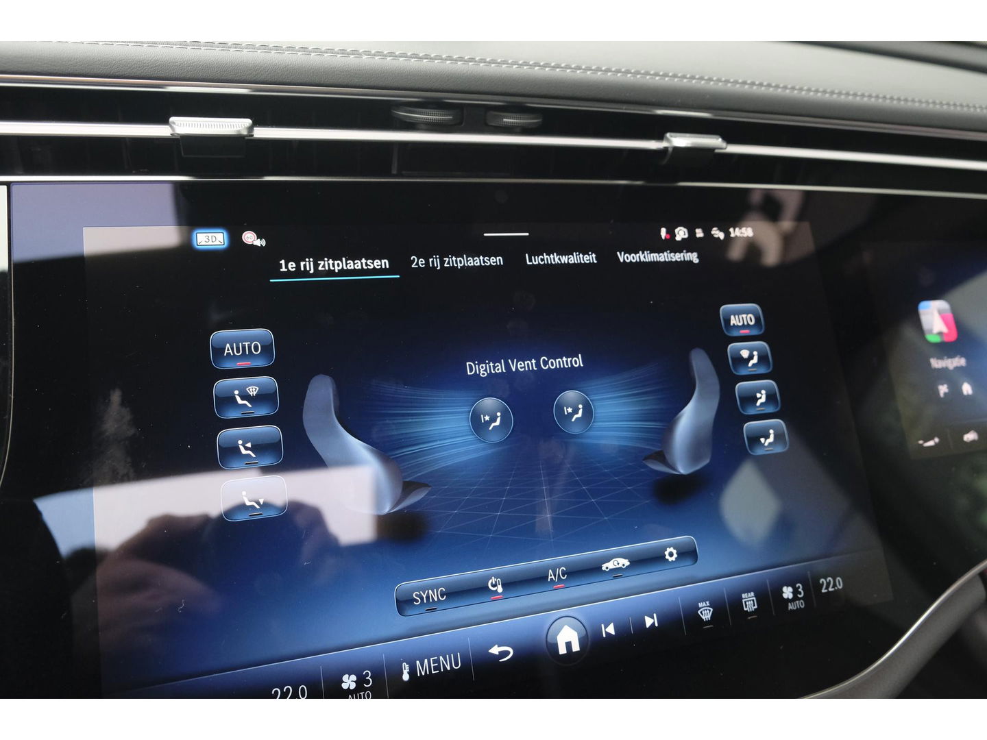 Mercedes-Benz E-Klasse E300e AMG 313pk Hybrid Panoramadak Hyperscreen Burmester 4D Night pakket NLauto NIEUW NIEUW NIEUW!!!