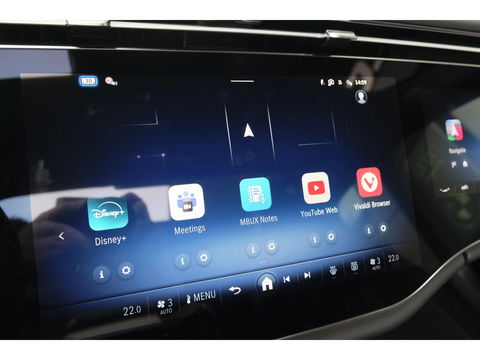 Mercedes-Benz E-Klasse E300e AMG 313pk Hybrid Panoramadak Hyperscreen Burmester 4D Night pakket NLauto NIEUW NIEUW NIEUW!!!