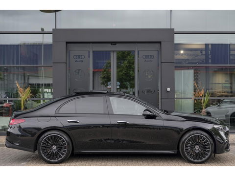 Mercedes-Benz E-Klasse E300e AMG 313pk Hybrid Panoramadak Hyperscreen Burmester 4D Night pakket NLauto NIEUW NIEUW NIEUW!!!