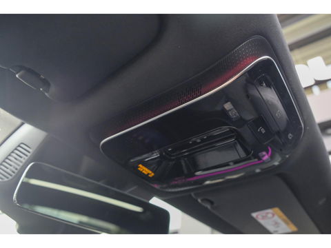 Mercedes-Benz E-Klasse E300e AMG 313pk Hybrid Panoramadak Hyperscreen Burmester 4D Night pakket NLauto NIEUW NIEUW NIEUW!!!